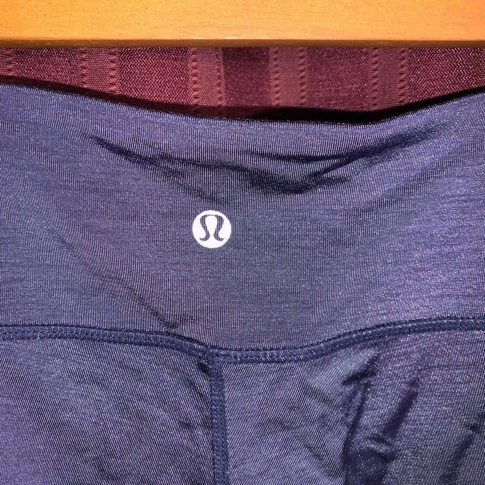 Lululemon capris - Picture 5 of 7